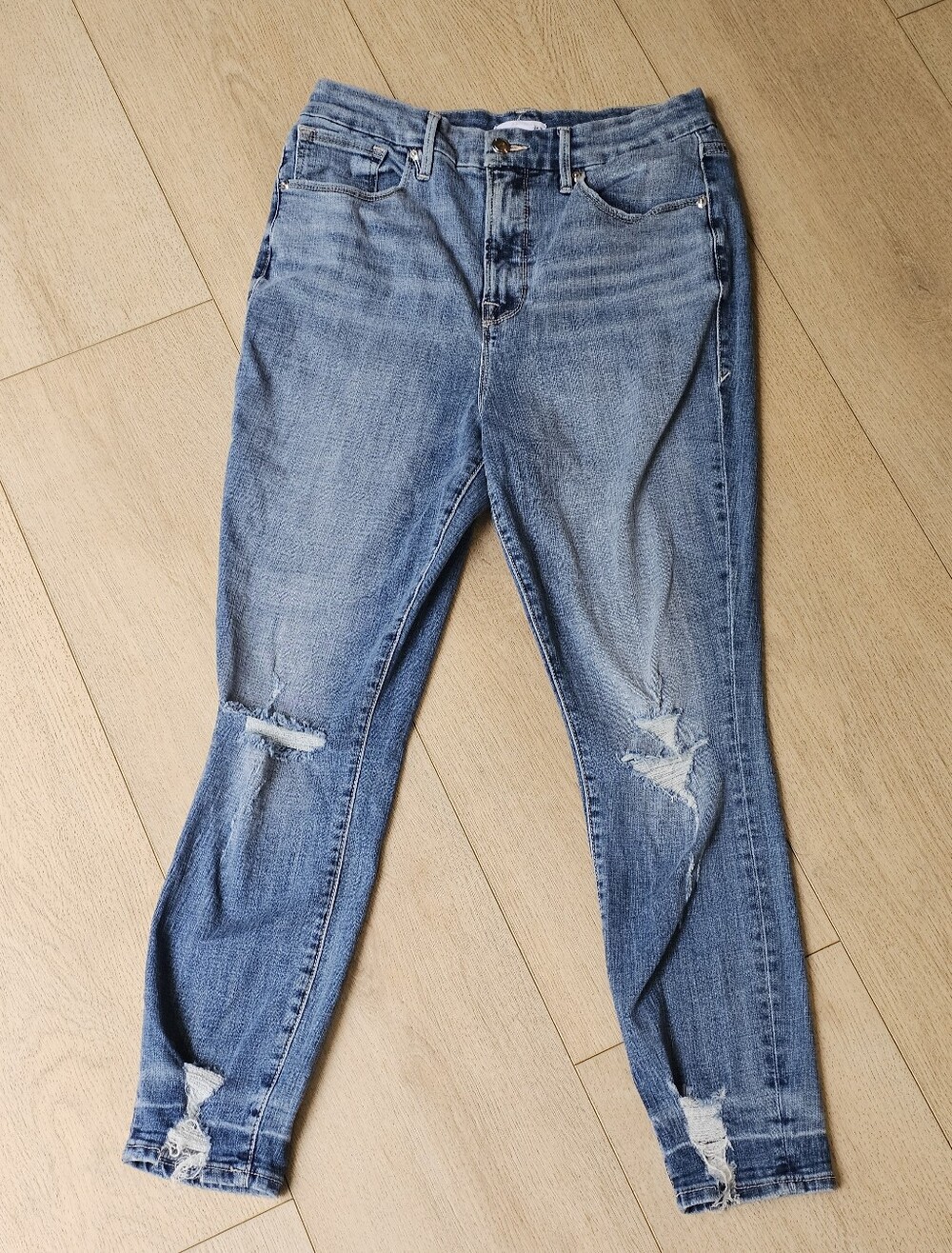 Good American Good Waist Crop Jeans